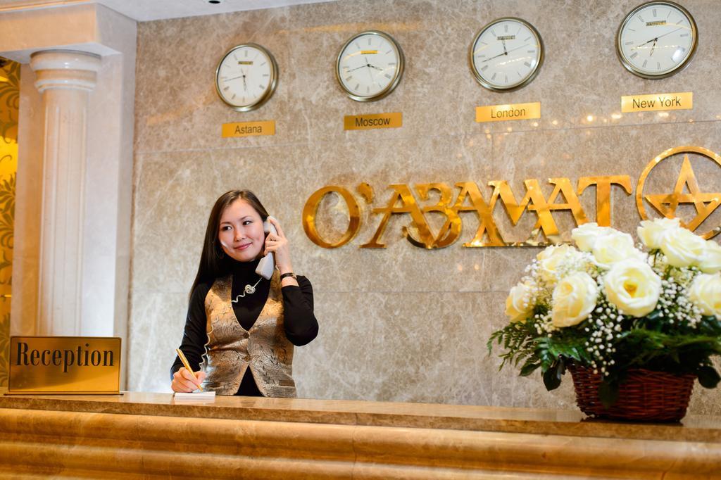O Azamat Hotel Astana Luaran gambar