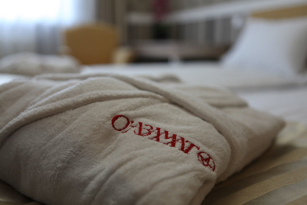 O Azamat Hotel Astana Luaran gambar